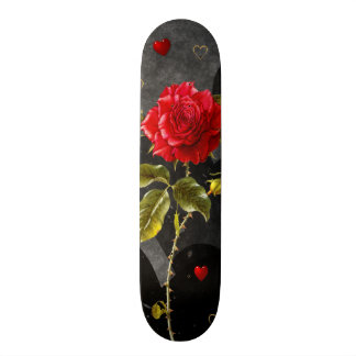 Skateboard Corazones negros del Grunge con el rosa rojo
