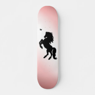 Skateboard Criando rosa de Stallion negro