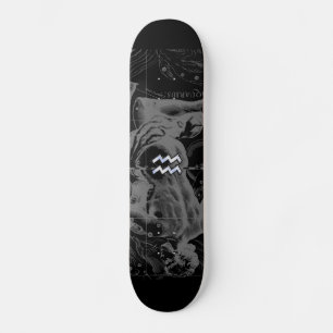 Skateboard Cromado como el Rótulo Aquarius en Hevelius Map