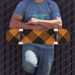 Skateboard Cruz de cuadros de búfalo de naranja y negro
