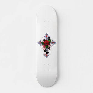 Skateboard Cruz de Plata con una Rosa Roja