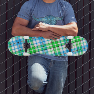 Skateboard Cuadros Escoceses Azules y Verdes Tartán Blanco