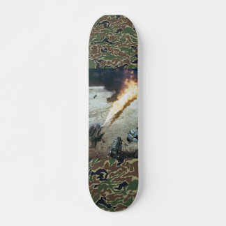 Skateboard cubierta de lanzallamas de la guerra mundial 2