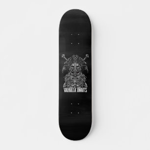 Skateboard Cuervos de Odín Mitología vikinga Valhalla espera