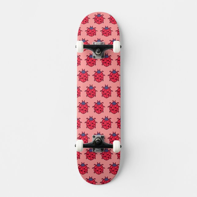 Skateboard Cuto pixelado ladybug insecto lanzar almohada (Anverso)