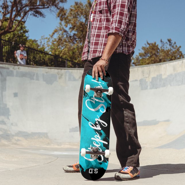 Skateboard Cyan Black Brushy (Exterior 2)