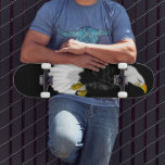 Skateboard de águila estadounidense<br><div class="desc">Patines de patinaje sobre el águila estadounidense volador - Pintura MIGNED</div>