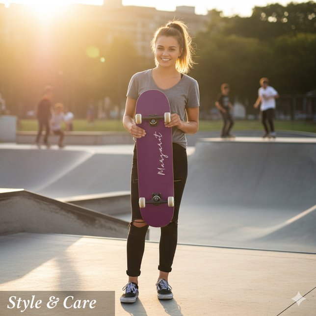 Skateboard de Borgoña personalizado - Hazlo tuyo h (Custom Burgundy Skateboard – Make It Yours Today)