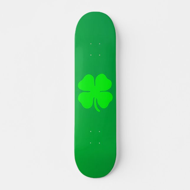 Skateboard de cuatro hojas (Anverso )