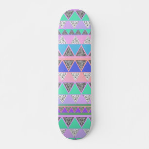 Skateboard de impresión tribal
