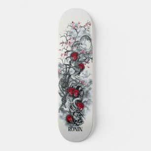 Skateboard de Rosa de cráneo japonés con flores 