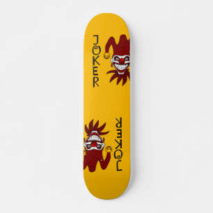 Skateboard de tarjeta de bromista