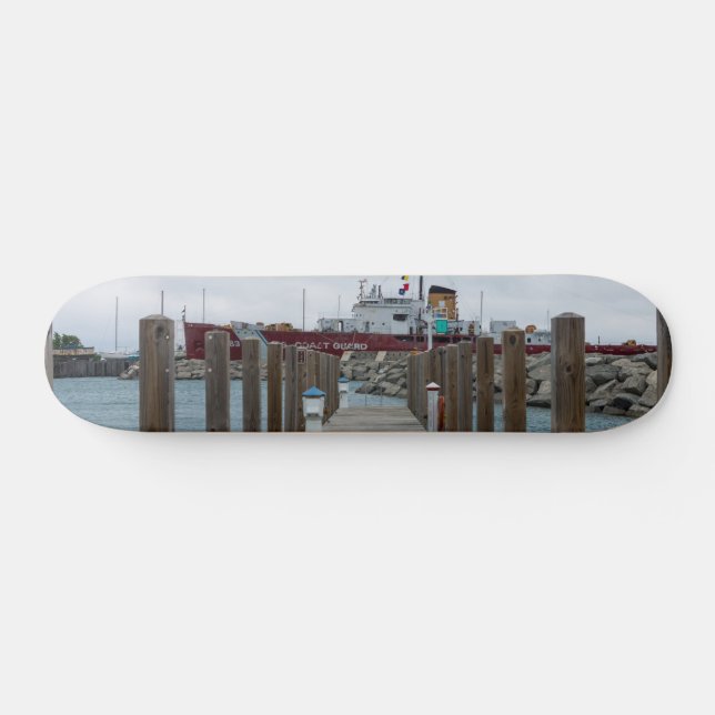 Skateboard del Museo Dock y Icebreaker (Horz)