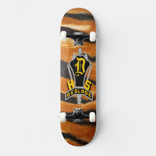 SKATEBOARD DESLOJE DE LA TARJETA DE ESCUELA SECUNDARIA