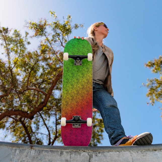 Skateboard Diag Gradiente Arcoiris Patrón floral Verde Rojo (Exterior 1)