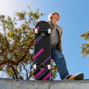 Skateboard Diagonarios - rosa, púrpura, azul y negro