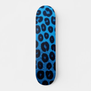 Skateboard Diseño audaz de estampado de guepardo azul