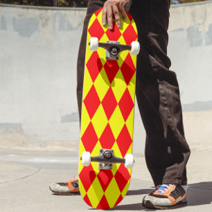 Skateboard Diseño de cuadros arlequín rojo amarillo