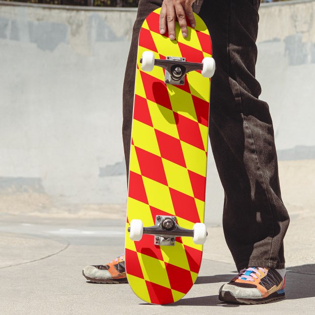 Skateboard Diseño de cuadros arlequín rojo amarillo (Subido por el creador)