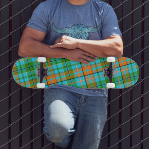 Skateboard Diseño de cuadros escoceses azul naranja verde