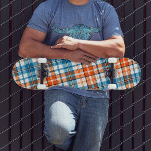 Skateboard Diseño de cuadros escoceses naranja azul blanco
