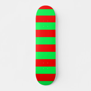 Skateboard Diseño de franjas rojas y verdes