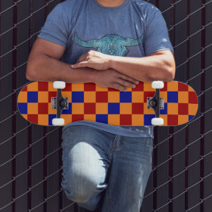 Skateboard Diseño de patrón cuadriculado rojo naranja azul