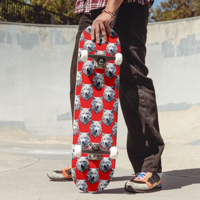 Skateboard Diseño de patrón de cabeza de lobo blanco - rojo (Subido por el creador)