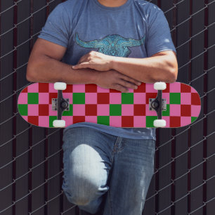 Skateboard Diseño de Patrón de Cuadros Rojo Rosa Verde