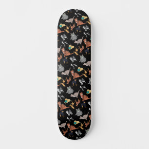 Skateboard Diseño de patrón de gatos y perros sobre negro