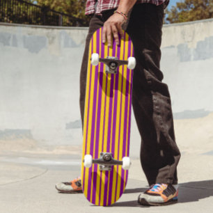 Skateboard Diseño de patrón de rayas elegante púrpura amarill