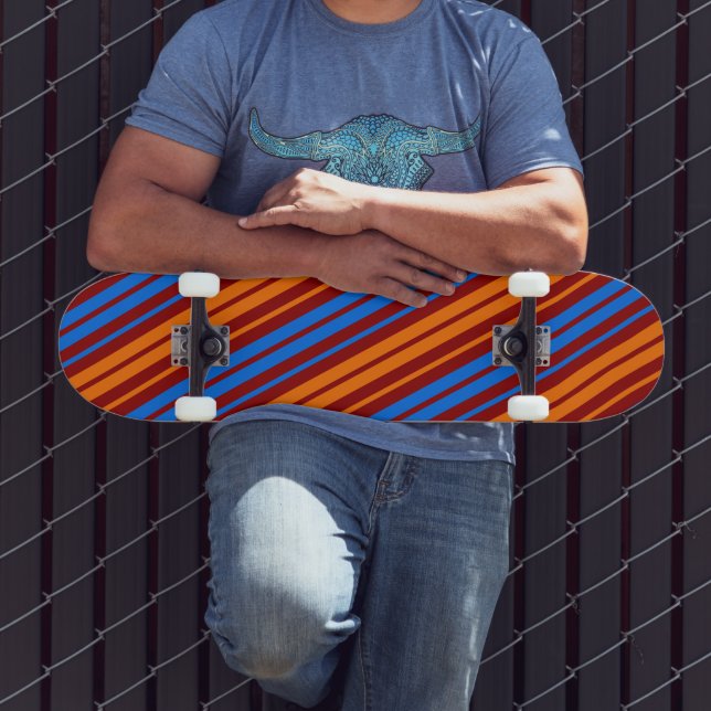 Skateboard Diseño de rayas verticales naranja rojo azul   (Exterior 3)