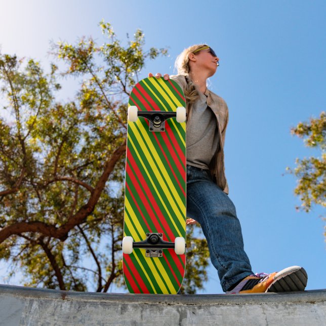 Skateboard Diseño de rayas verticales verde amarillo rojo (Exterior 1)