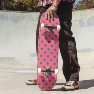 Skateboard Diseño del patrón de puntos de polca verde sobre r
