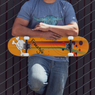 Skateboard diseño simple y naranja