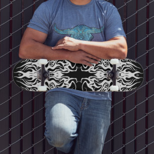 Skateboard Diseño Tribal de Corazón Roto Abstracto Blanco