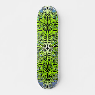 Skateboard Diseño tribal del Imperio Verde