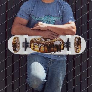 Skateboard Donut decadente de SlipperyJoe's cubierto con un g