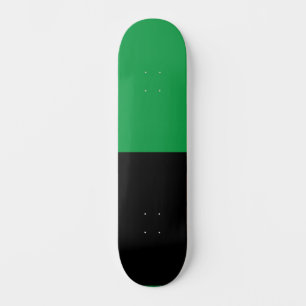 Skateboard Dos colores divididos en tonos medio negro y medio