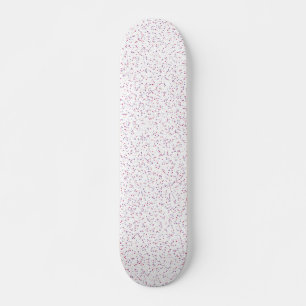 Skateboard Dosis rosadas y moradas de Berry Sweet Speckled