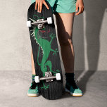 Skateboard Dragón verde<br><div class="desc">El caprichoso dragón verde basado en un ilustracion vintage.</div>