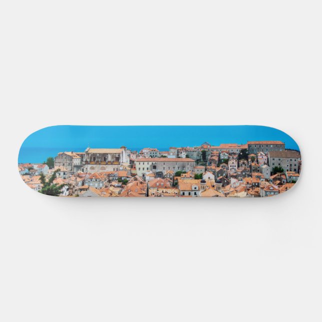 Skateboard Dubrovnik historic center (Horz)