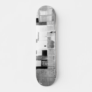 Skateboard Edificio abandonado antiguo negativo