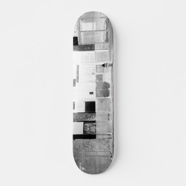 Skateboard Edificio abandonado antiguo negativo (Anverso )