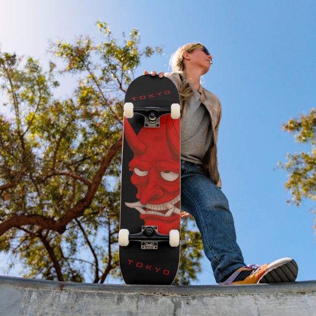 Skateboard El diablo de Tokio (Exterior 1)