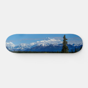 Skateboard El monte McKinley de Alaska