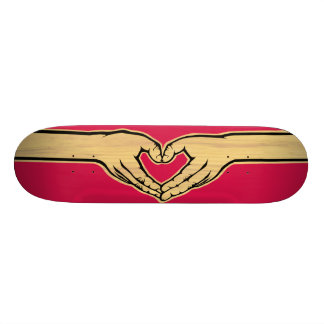 Skateboard El movimiento "Hearthands " del amor
