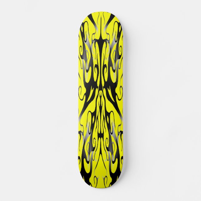 Skateboard Elegante cara en fuego y flama diseño tribal (Anverso)