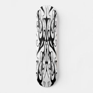 Skateboard Elegante tatuaje tribal digital negro y blanco