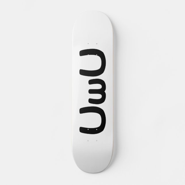 Skateboard Emoticon feliz de la cara del animado de UwU (Anverso)